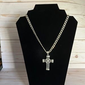 New set chain and cross set in 925 silver